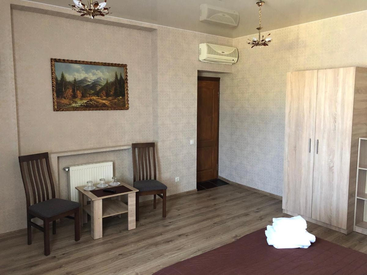 Zhuliany City Hotel Gatnoye エクステリア 写真
