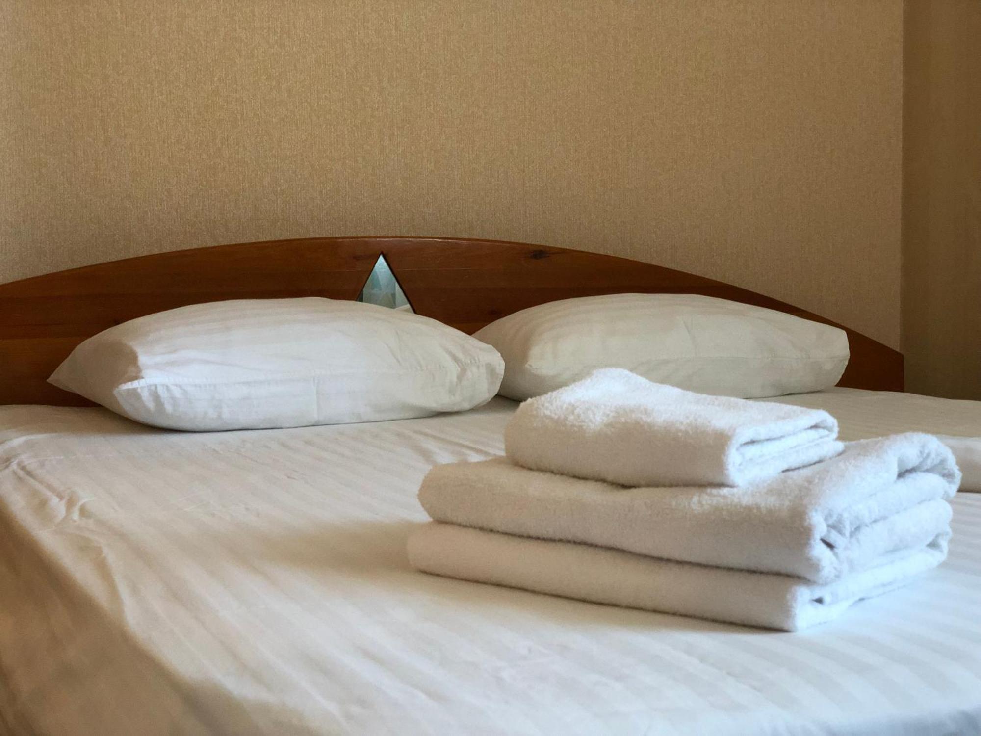 Zhuliany City Hotel Gatnoye エクステリア 写真