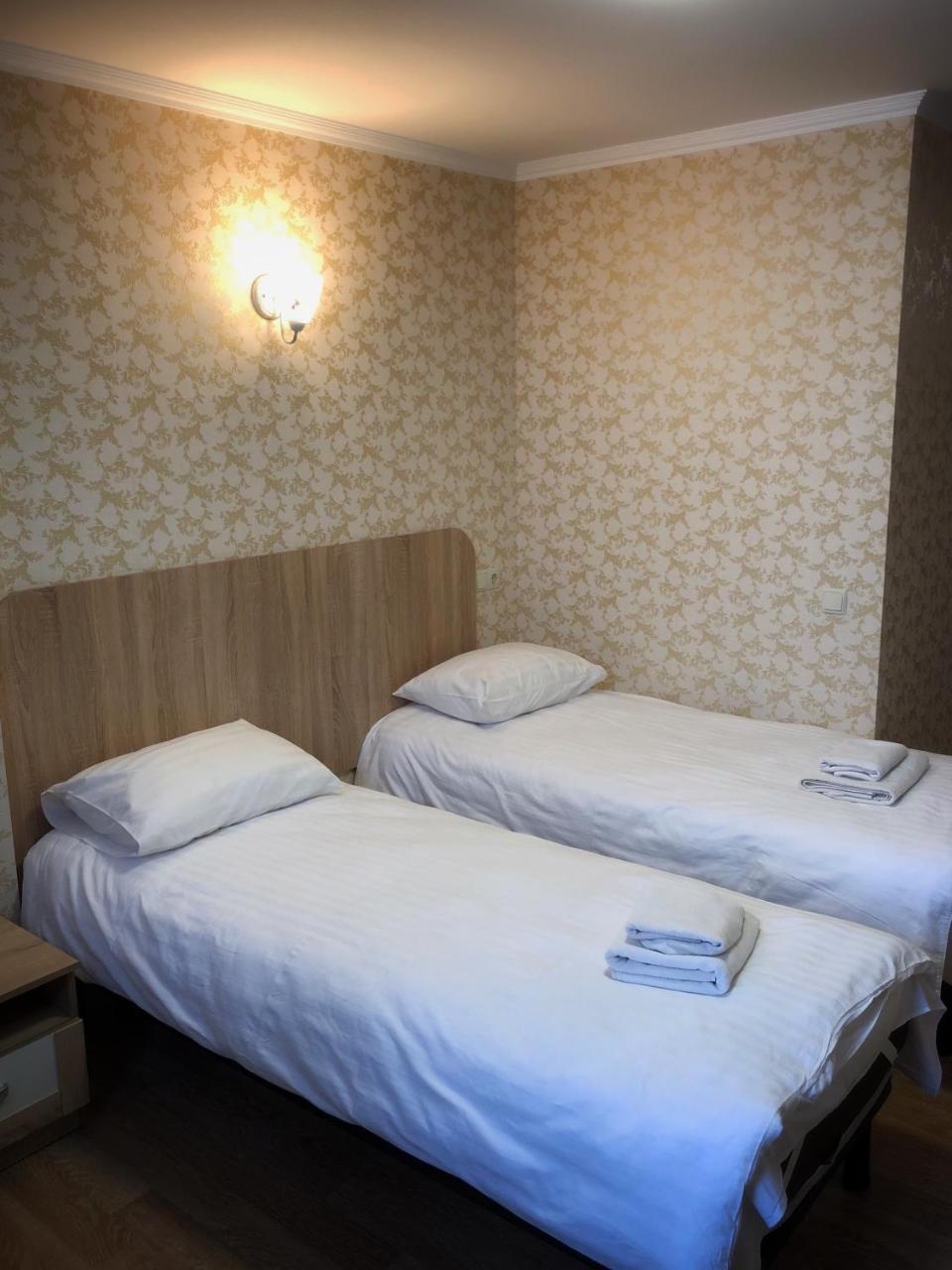 Zhuliany City Hotel Gatnoye エクステリア 写真