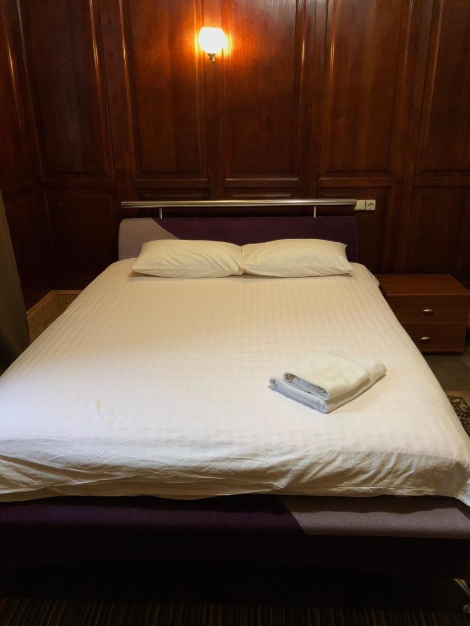 Zhuliany City Hotel Gatnoye エクステリア 写真