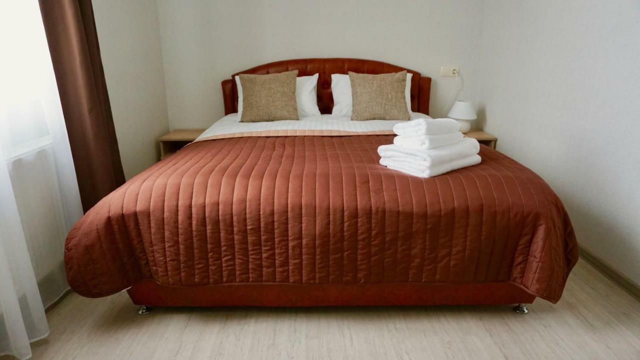 Zhuliany City Hotel Gatnoye エクステリア 写真