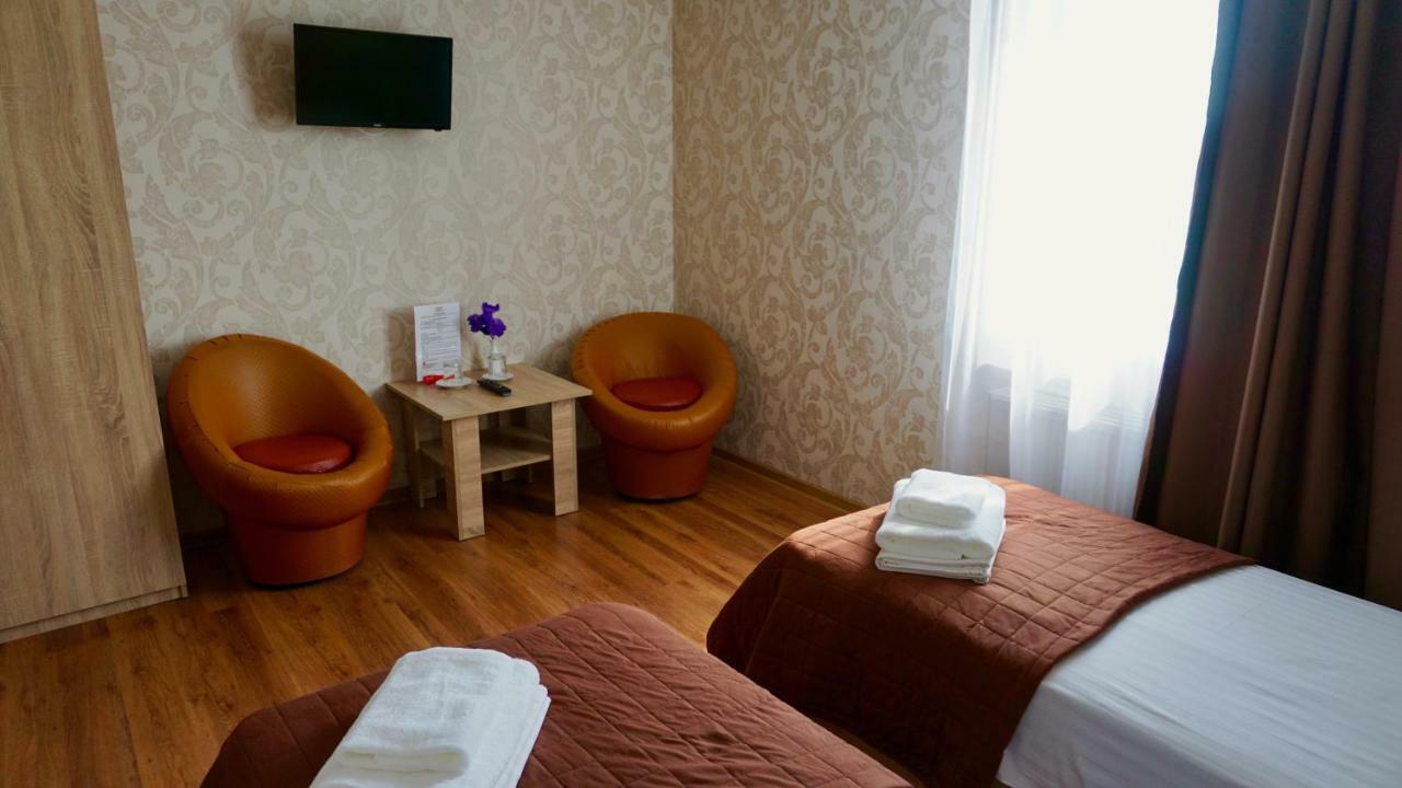 Zhuliany City Hotel Gatnoye エクステリア 写真