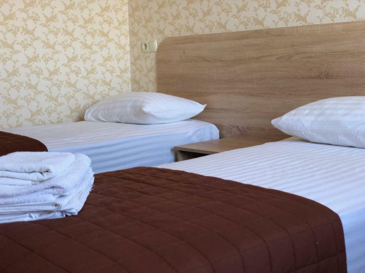 Zhuliany City Hotel Gatnoye エクステリア 写真